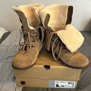 Ugg Gradin women’s boot size 10